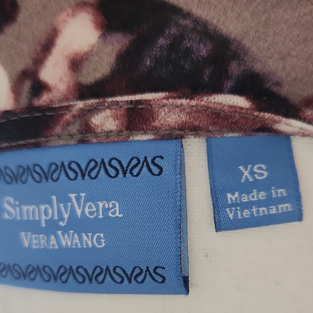 Simply Vera Vera Wang Violet and Grey Floral Wrap Dress - Picture 2 of 8